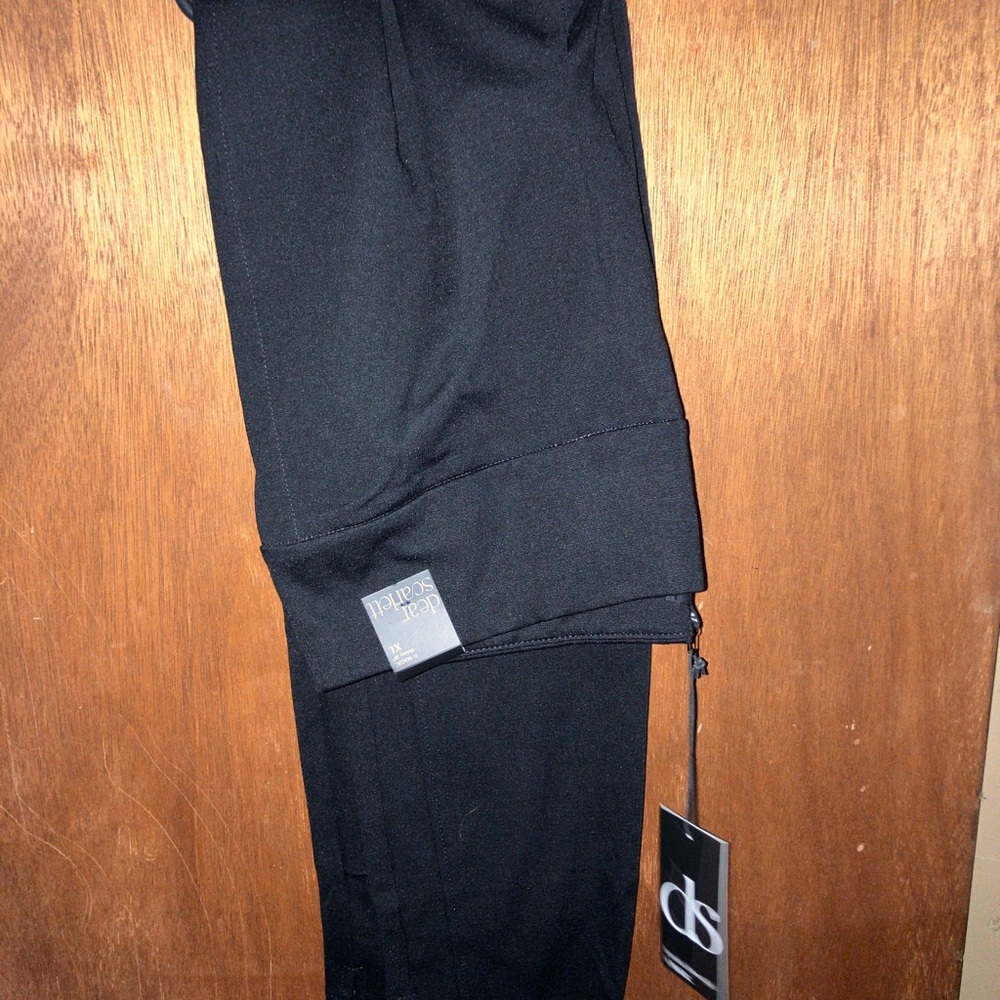 Scarlett Black Textured Pants